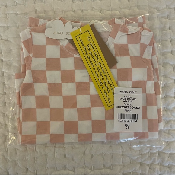 NWT Angel Dear Bamboo Blush Checker Print Short Sleeve and Shorts Pajama Set - Picture 5 of 6